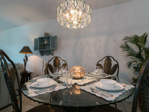 Beachfront Value Two Bedroom Condo Sleeps 6 Guests